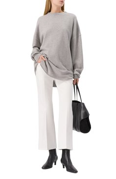Женские джинсы JIL SANDER белого цвета, арт. J04KA0120/J45288 | Фото 2 (Материал внешний: Хлопок, Деним; Длина (брюки, джинсы): Стандартные; Кросс-КТ: Деним; Силуэт Ж (брюки и джинсы): Расклешенные; Стили: Минимализм)