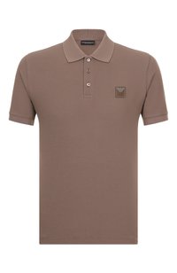 Коричневый