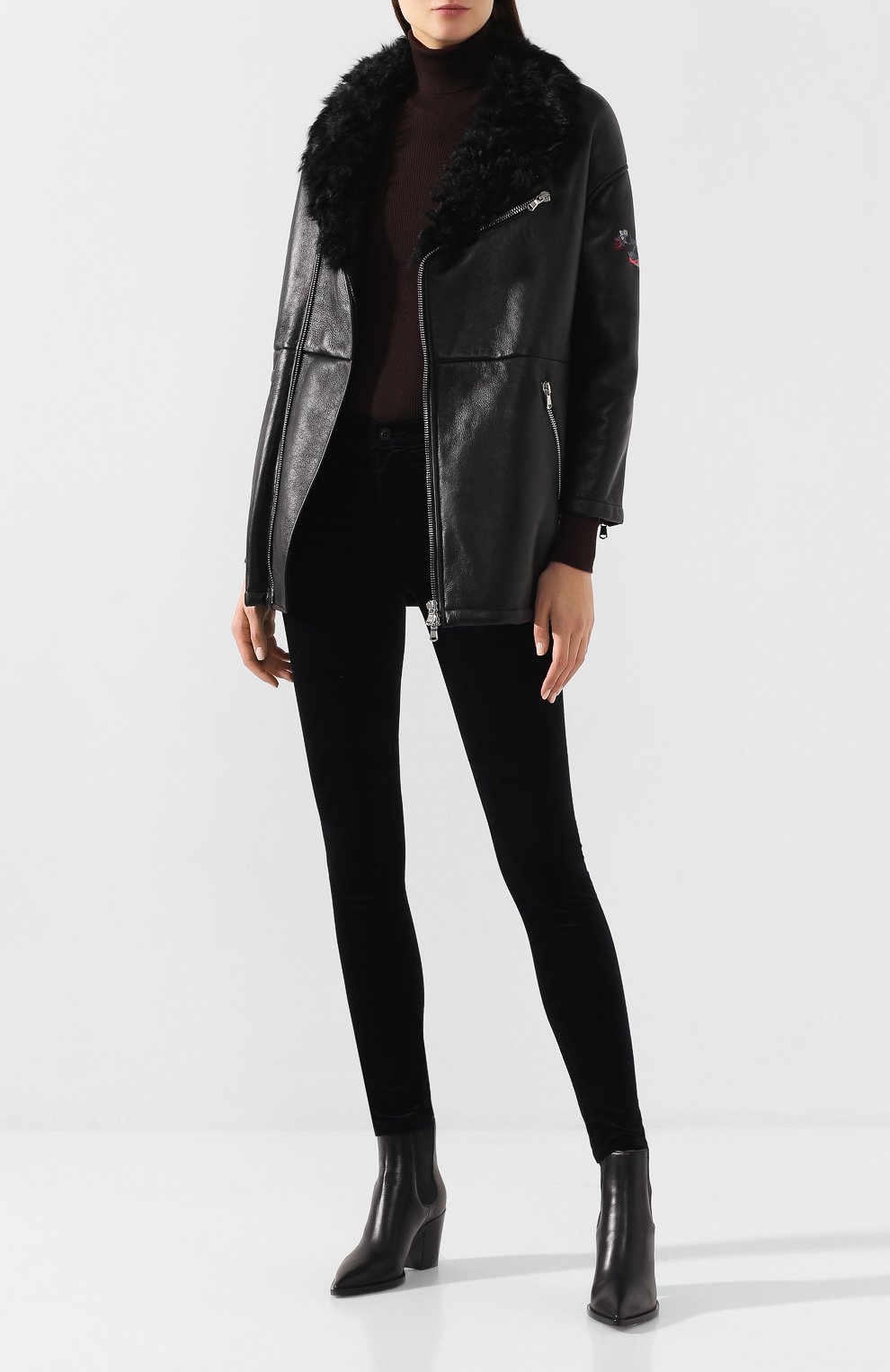 Дубленка REDVALENTINO черного цвета по цене 196500 руб., арт. SR0NA01Z/4L3, фото 2 Дубленка REDVALENTINO, арт. SR0NA01Z/4L3, фото 2
