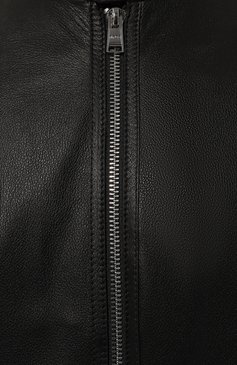 Мужская кожаная куртка BOSS черного цвета, арт. 50506353 | Фото 5 (Рукава: Длинные; Материал сплава: Проставлено; Материал подклада: Синтетический материал; Материал внешний: Натуральная кожа; Драгоценные камни: Проставлено; Мужское Кросс-КТ: Кожа и замша; Длина (верхняя одежда): Короткие; Стили: Кэжуэл)