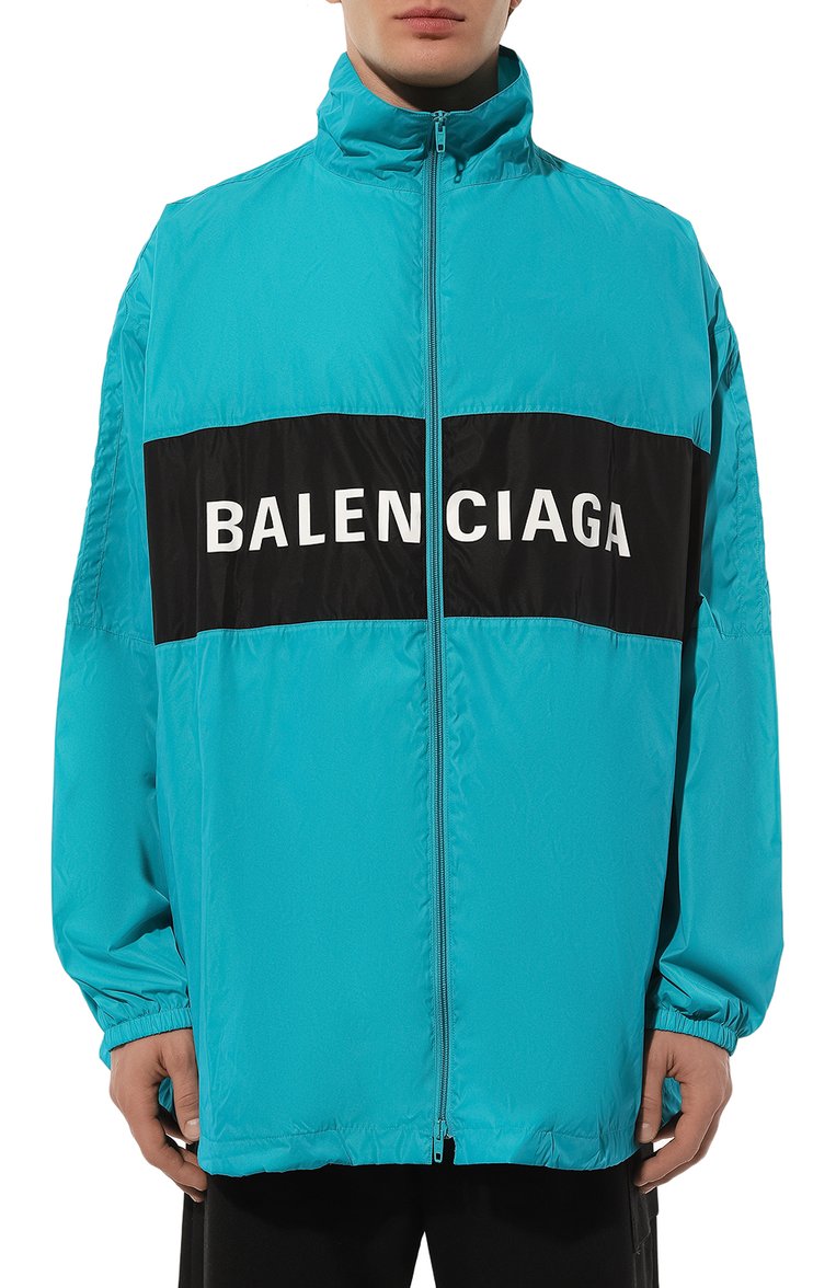 Мужская куртка BALENCIAGA бирюзового цвета, арт. 725302/TN019 | Фото 3 (Драгоценные камни: Проставлено; Рукава: Длинные; Материал подклада: Синтетический материал; Длина (верхняя одежда): До середины бедра; Материал сплава: Проставлено; Материал внешний: Синтетический материал; Стили: Спорт-шик; Кросс-КТ: Ветровка, Легкие)