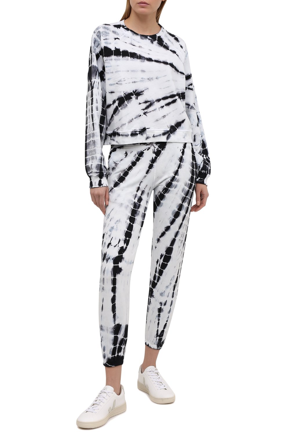 Хлопковый свитшот ELECTRIC AND ROSE черно-белого цвета по цене 18200 руб., арт. LFCV08-AMBIENT, фото 2 Хлопковый свитшот ELECTRIC AND ROSE, арт. LFCV08-AMBIENT, фото 2