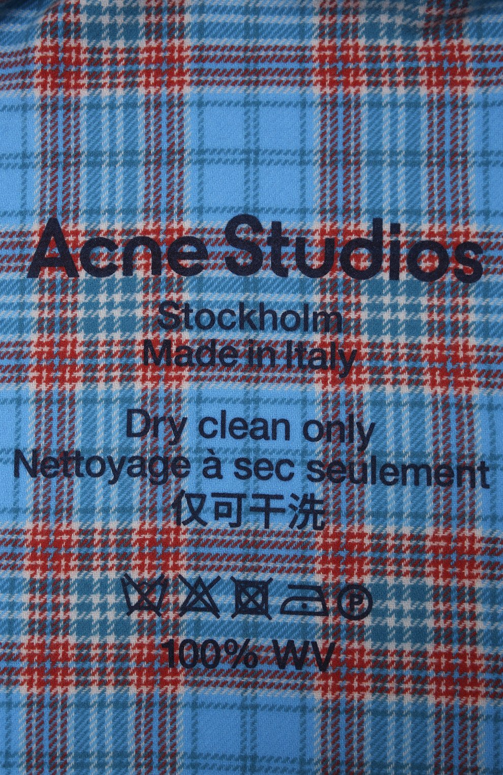 Шерстяной шарф ACNE STUDIOS голубого цвета по цене 24250 руб., арт. CA0082/W, фото 3 Шерстяной шарф ACNE STUDIOS, арт. CA0082/W, фото 3