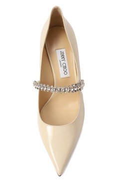 Женские кожаные туфли bing pump 65 JIMMY CHOO кремвого цвета, арт. BING PUMP 65/PAT | Фото 6 (Каблук высота: Средний; Подошва: Плоская; Материал внешний: Натуральная кожа; Драгоценные камни: Проставлено; Материал внутренний: Натуральная кожа; Материал сплава: Проставлено; Каблук тип: Шпилька)