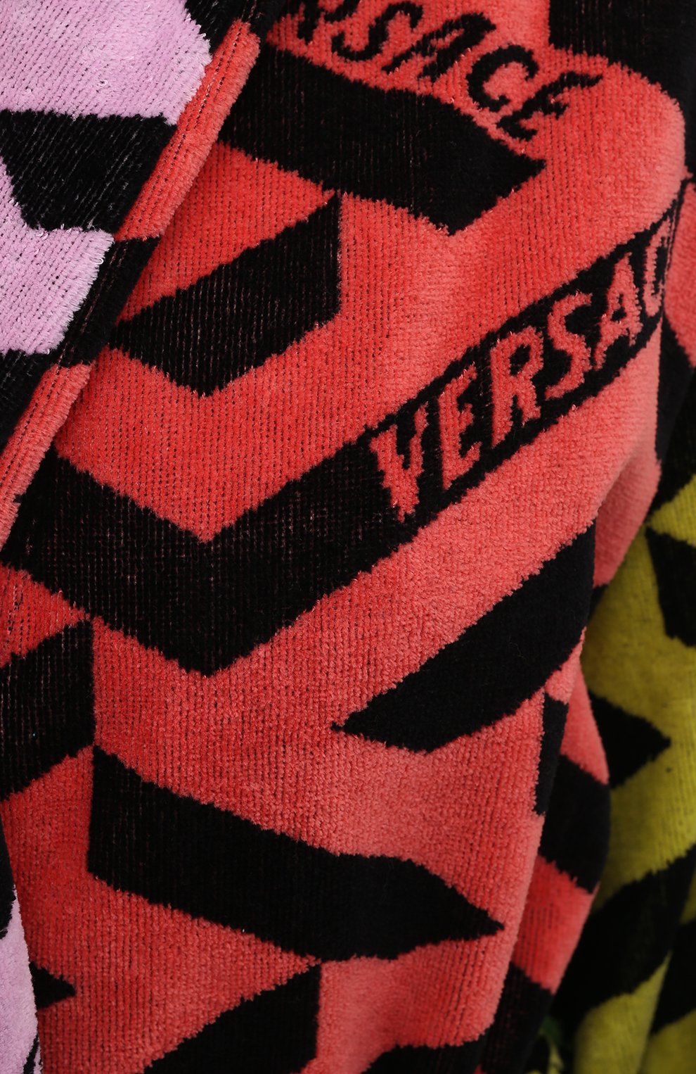 Хлопковый халат VERSACE разноцветного цвета по цене 113000 руб., арт. ZACJ00067/ZC0SP134, фото 5 Хлопковый халат VERSACE, арт. ZACJ00067/ZC0SP134, фото 5