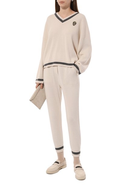 Кашемировый пуловер BRUNELLO CUCINELLI кремового цвета по цене 255000 руб., арт. M12192602, фото 2 Кашемировый пуловер BRUNELLO CUCINELLI, арт. M12192602, фото 2