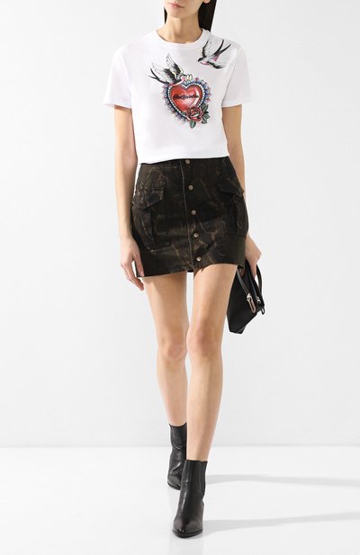 Хлопковая футболка REDVALENTINO белого цвета по цене 12250 руб., арт. RR0MG01M/FGF, фото 2 Хлопковая футболка REDVALENTINO, арт. RR0MG01M/FGF, фото 2