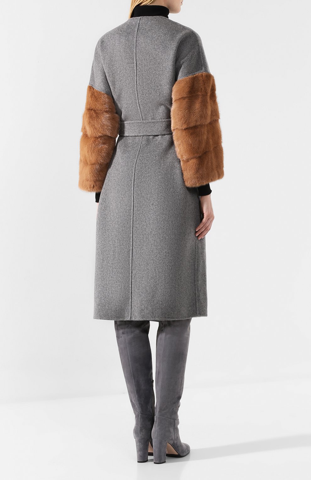 Шерстяное пальто AVA ADORE светло-серого цвета по цене 156500 руб., арт. EDITH/01 AA FW19, фото 4 Шерстяное пальто AVA ADORE, арт. EDITH/01 AA FW19, фото 4