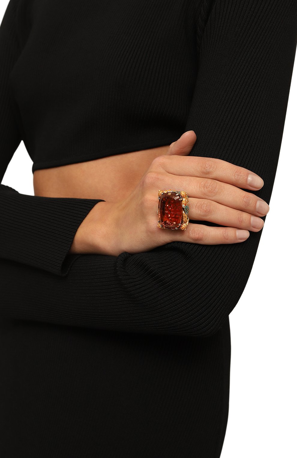 Кольцо QUEENSBEE оранжевого цвета по цене 221760 руб., арт. 102426, фото 2 Кольцо QUEENSBEE, арт. 102426, фото 2