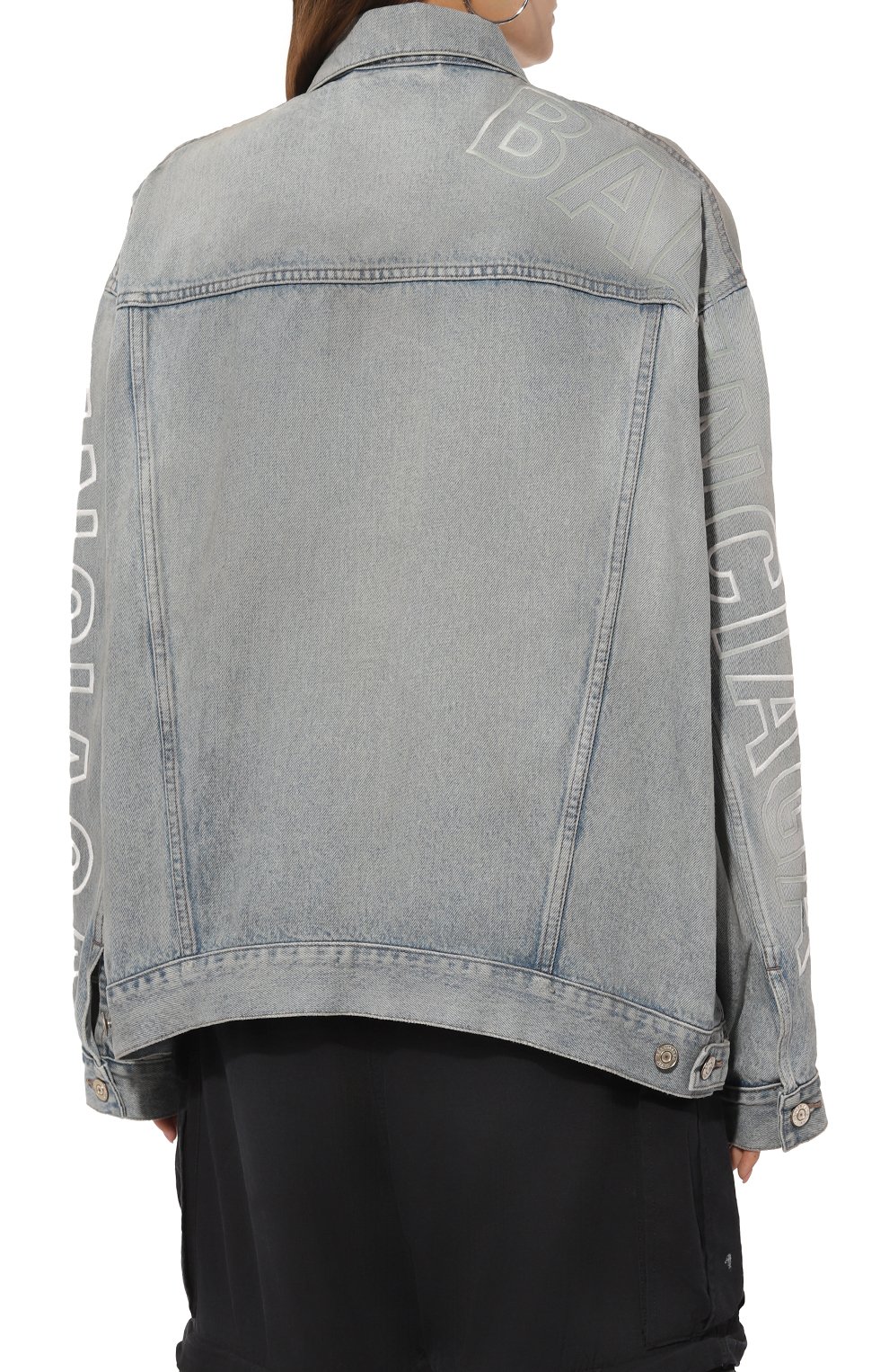 Джинсовая куртка BALENCIAGA голубого цвета по цене 370500 руб., арт. 767949/TDW14, фото 4 Джинсовая куртка BALENCIAGA, арт. 767949/TDW14, фото 4