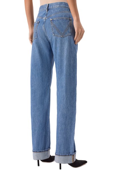 Джинсы BOTTEGA VENETA голубого цвета по цене 139000 руб., арт. 831607/V42W0, фото 4 Джинсы BOTTEGA VENETA, арт. 831607/V42W0, фото 4