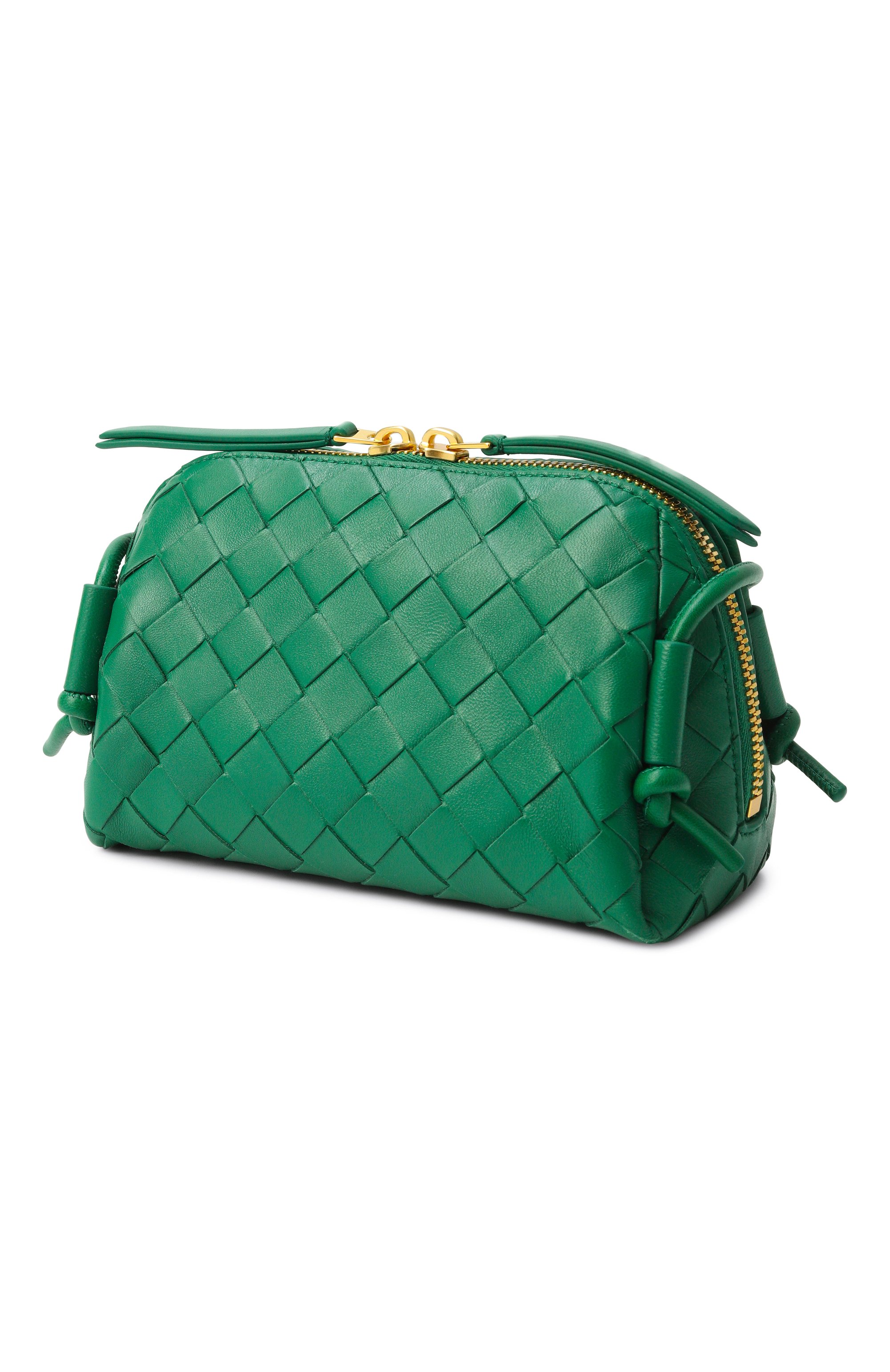 Сумка concert pouch BOTTEGA VENETA зеленого цвета по цене 246500 руб., арт. 794258/VCPP1, фото 4 Сумка concert pouch BOTTEGA VENETA, арт. 794258/VCPP1, фото 4