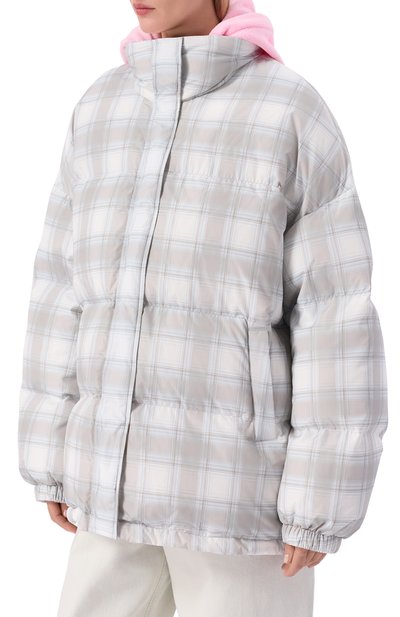 Пуховик PERVERT серого цвета по цене 56000 руб., арт. PE25/DJ03/63-30-11, фото 3 Пуховик PERVERT, арт. PE25/DJ03/63-30-11, фото 3