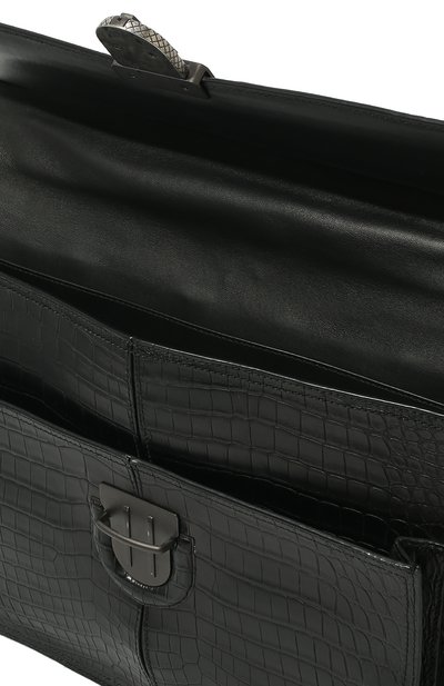 Портфель из кожи крокодила BOTTEGA VENETA черного цвета по цене 3295000 руб., арт. 480980/VCLG0, фото 5 Портфель из кожи крокодила BOTTEGA VENETA, арт. 480980/VCLG0, фото 5