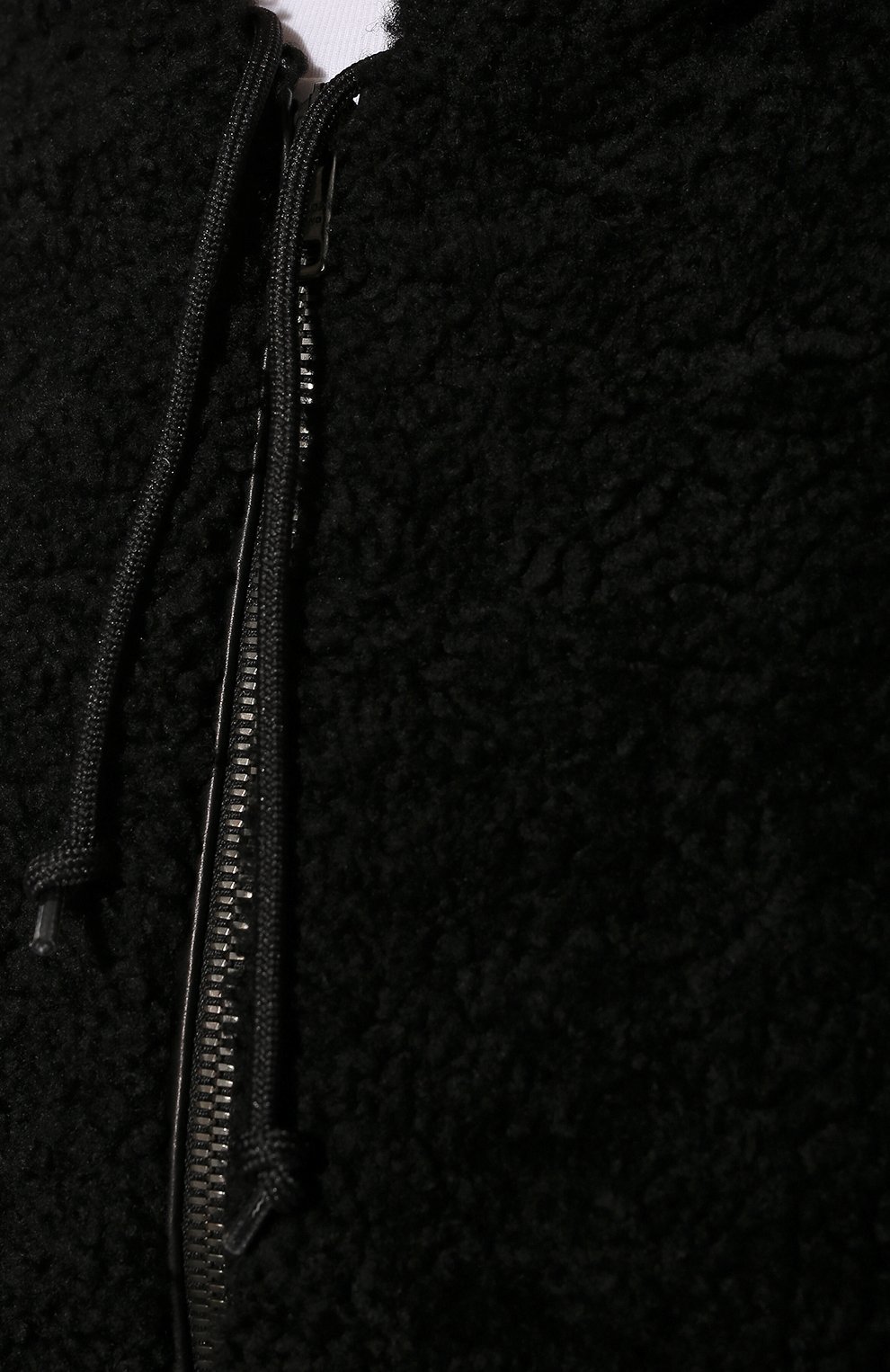 Шуба из овчины PRADA черного цвета по цене 740000 руб., арт. 58943-OFL-F0002, фото 5 Шуба из овчины PRADA, арт. 58943-OFL-F0002, фото 5