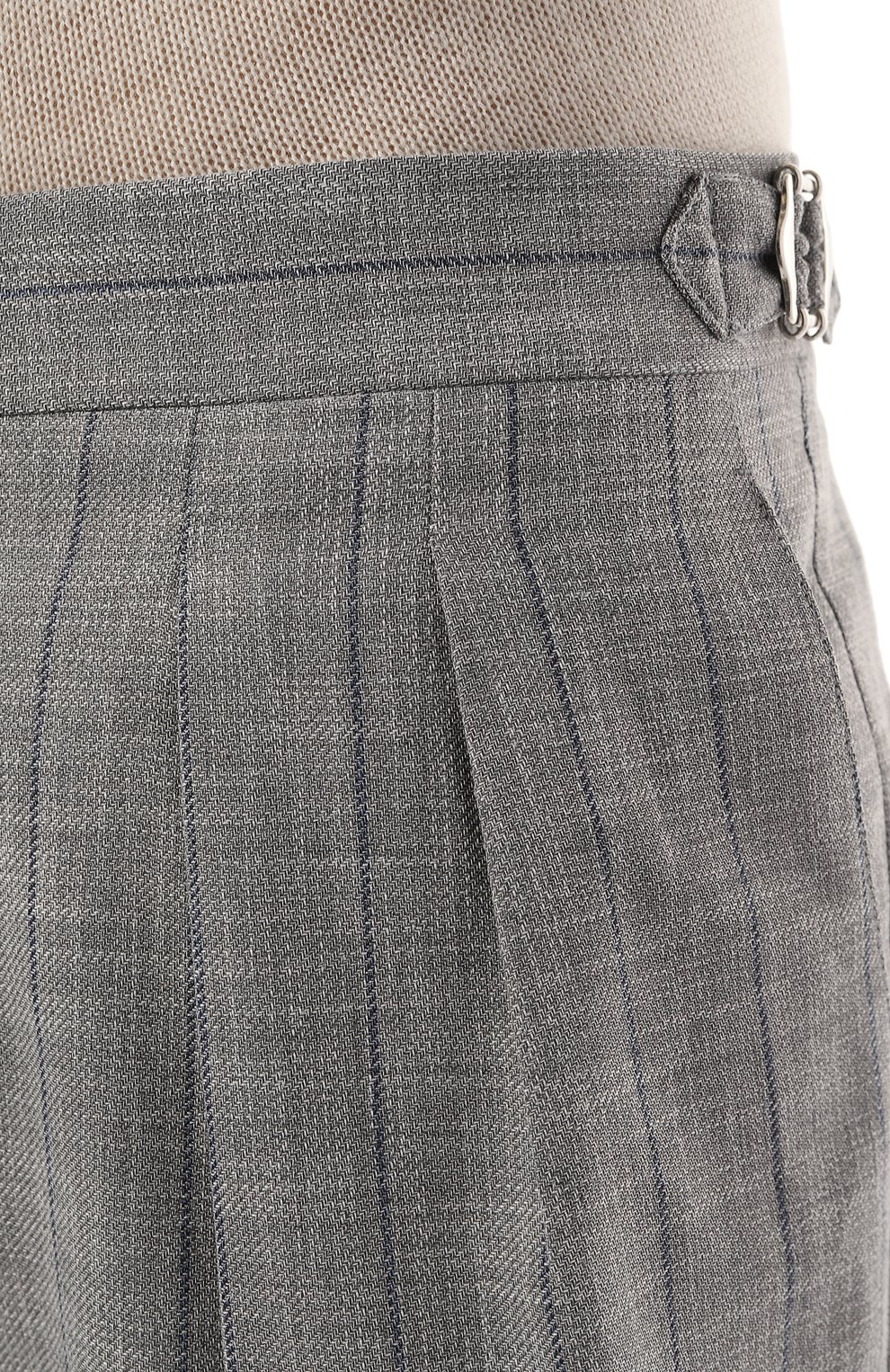 Шорты из хлопка и шерсти BRUNELLO CUCINELLI серого цвета по цене 130500 руб., арт. MS484B2298, фото 5 Шорты из хлопка и шерсти BRUNELLO CUCINELLI, арт. MS484B2298, фото 5