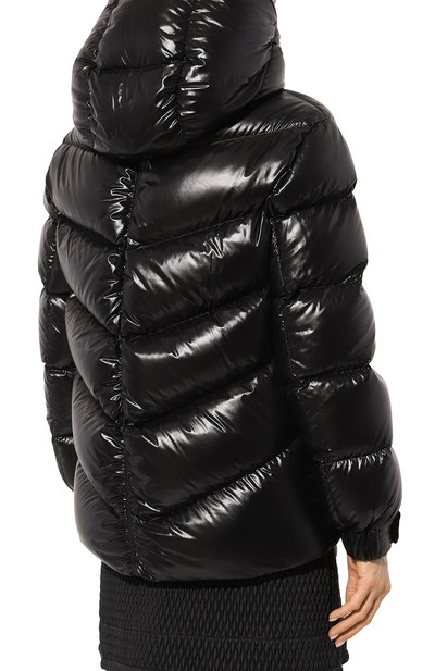 Пуховик morgat MONCLER черного цвета по цене 169500 руб., арт. 1A000-22-68950, фото 4 Пуховик morgat MONCLER, арт. 1A000-22-68950, фото 4