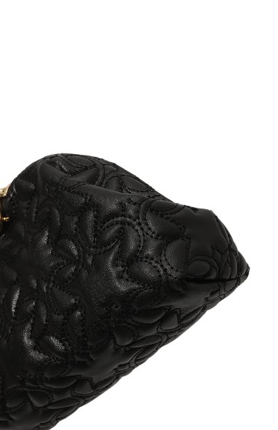Клатч matelassé ELIE SAAB черного цвета по цене 113000 руб., арт. CL004, фото 3 Клатч matelassé ELIE SAAB, арт. CL004, фото 3