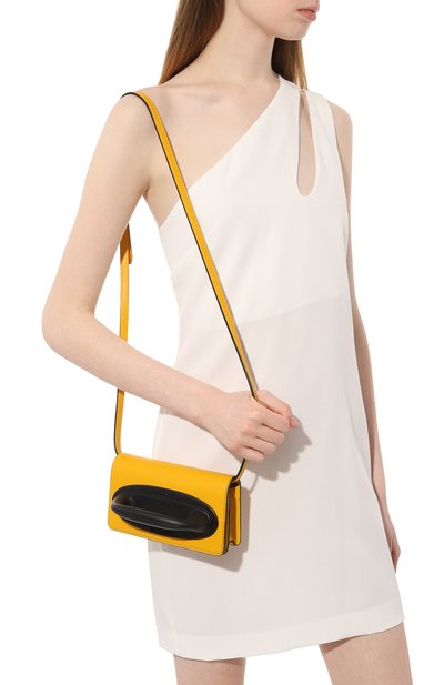 Сумка MOSCHINO желтого цвета по цене 69950 руб., арт. 2312 A7510/8008, фото 2 Сумка MOSCHINO, арт. 2312 A7510/8008, фото 2