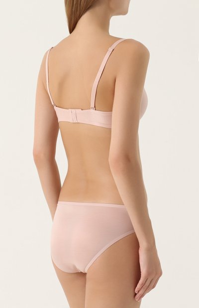 Бюстгальтер с плотной чашкой WOLFORD бежевого цвета по цене 24900 руб., арт. 69621, фото 3 Бюстгальтер с плотной чашкой WOLFORD, арт. 69621, фото 3