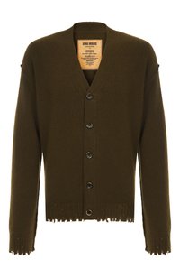 Темно-зеленый