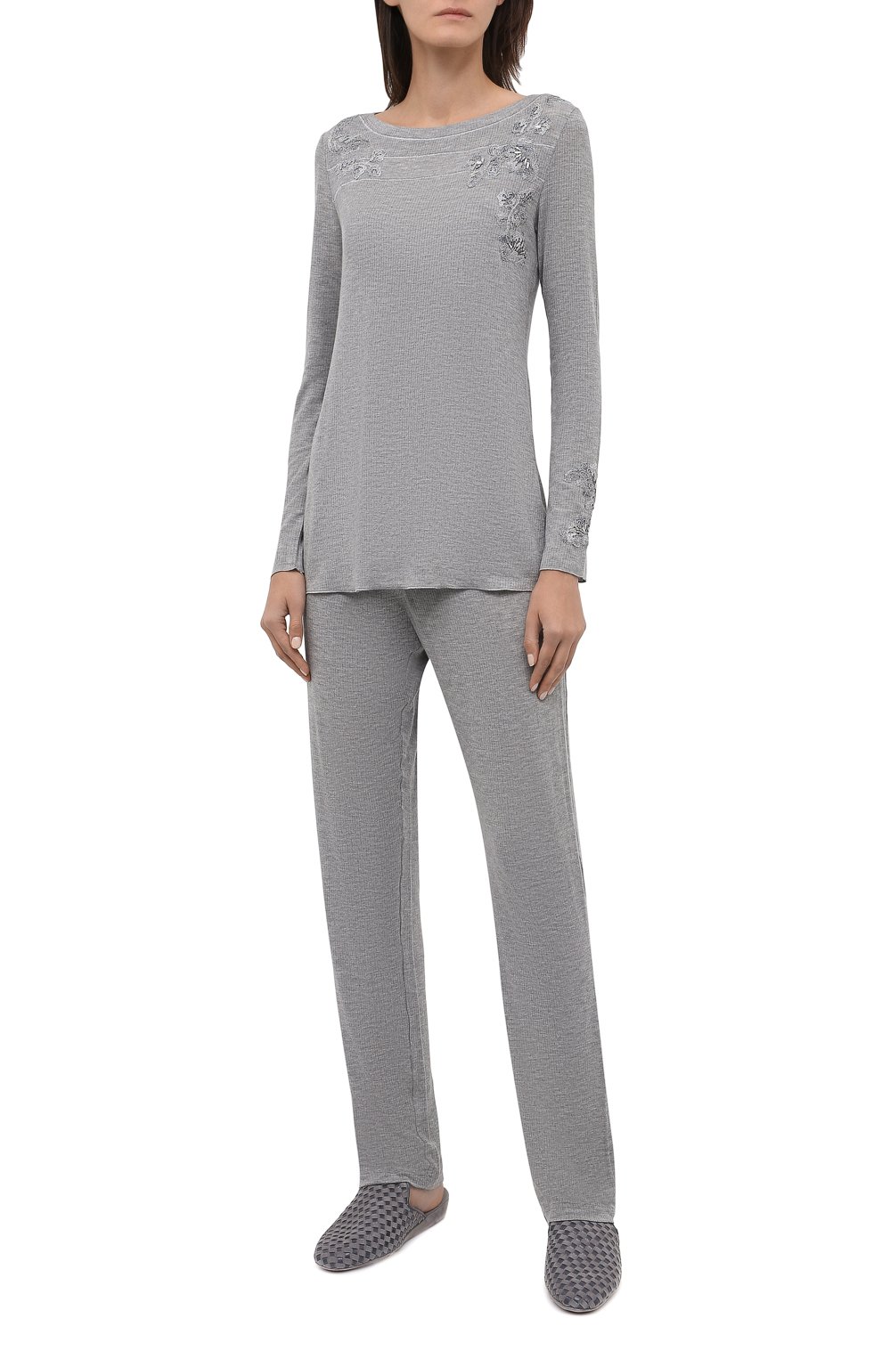 Пижама GIANANTONIO PALADINI серого цвета по цене 67200 руб., арт. W11VP01, фото 1 Пижама GIANANTONIO PALADINI, арт. W11VP01, фото 1
