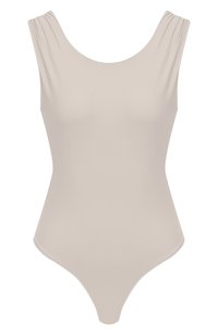 Светло-бежевый