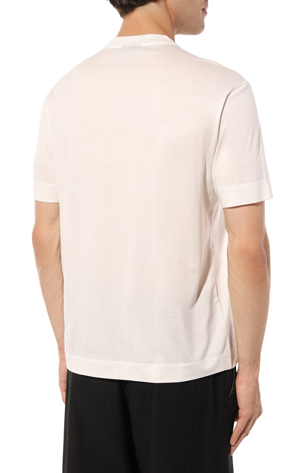 Футболка EMPORIO ARMANI белого цвета по цене 14250 руб., арт. 6R1TDJ/1JUVZ, фото 4 Футболка EMPORIO ARMANI, арт. 6R1TDJ/1JUVZ, фото 4