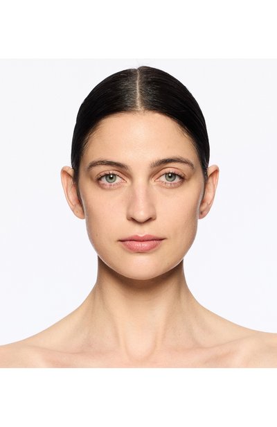 Тональный крем-стик studio radiance skin tint stick, оттенок light medium 2 (8g) MAC цвета по цене 4350 руб., арт. SASZ-10, фото 3 Тональный крем-стик studio radiance skin tint stick, оттенок light medium 2 (8g) MAC, арт. SASZ-10, фото 3