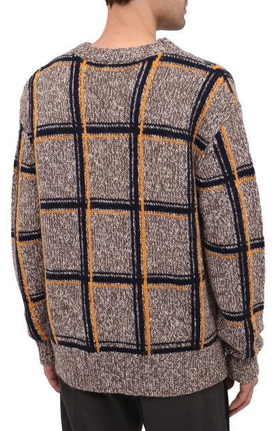 Шерстяной свитер DRIES VAN NOTEN бежевого цвета по цене 72200 руб., арт. 202-21234-1706, фото 4 Шерстяной свитер DRIES VAN NOTEN, арт. 202-21234-1706, фото 4