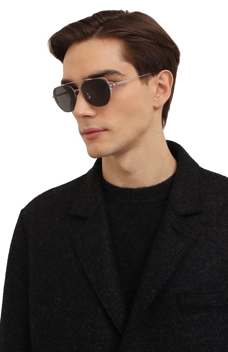 Женские солнцезащитные очки DIOR EYEWEAR серебряного цвета, арт. NE0DI0R RU F0A0 | Фото 3 (Тип очков: С/з; Кросс-КТ: С/з-унисекс; Материал: Металл; Нос: Не проставлено; Региональные ограничения белый список (Axapta Mercury): Не проставлено; Очки форма: Круглые; Оптика Гендер: оптика-унисекс)