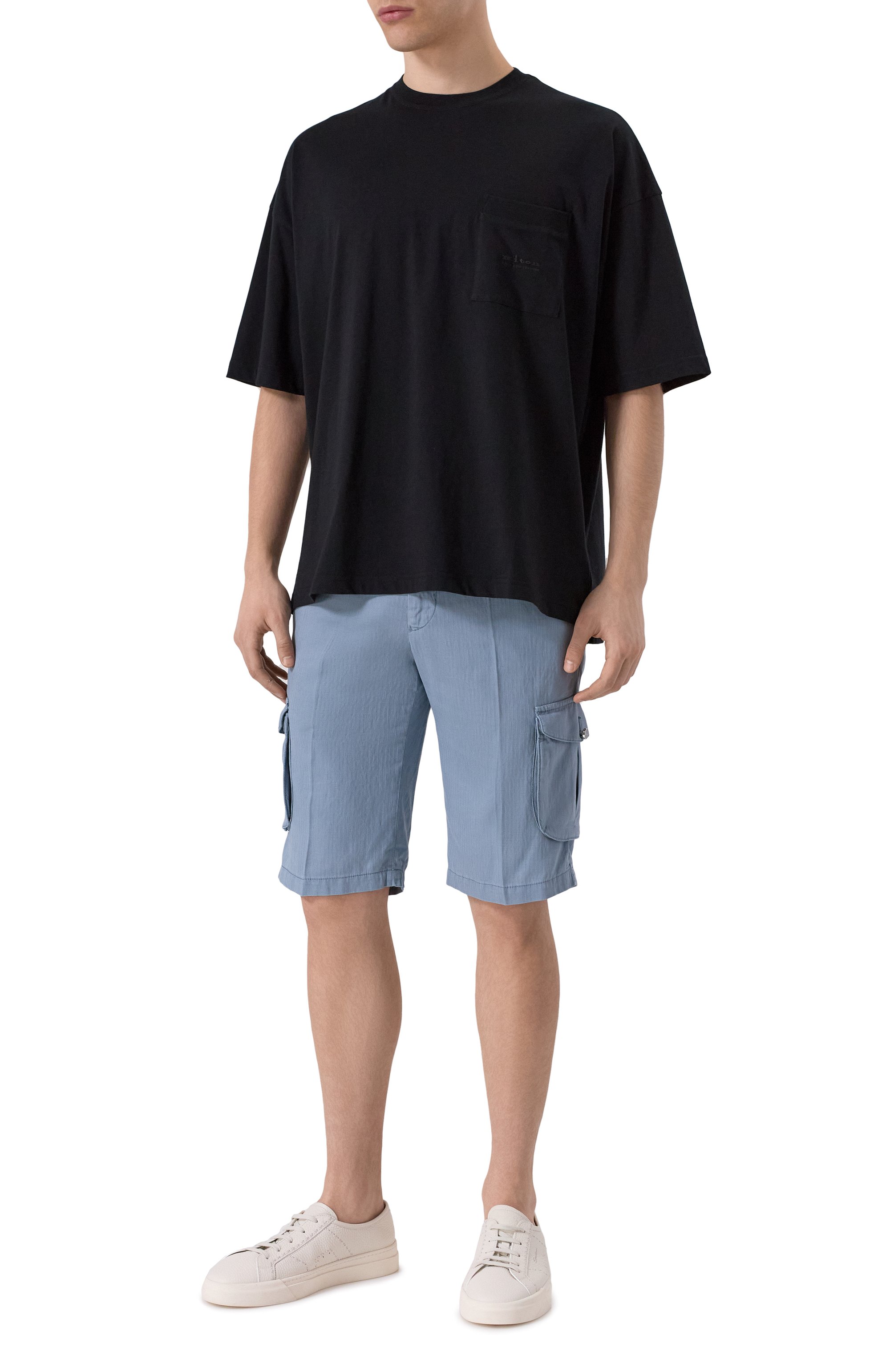 Футболка из хлопка и шелка KITON черного цвета по цене 61500 руб., арт. UMM062902, фото 2 Футболка из хлопка и шелка KITON, арт. UMM062902, фото 2