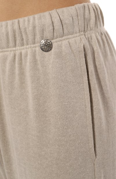 Брюки FERAUD бежевого цвета по цене 22370 руб., арт. 3231392, фото 5 Брюки FERAUD, арт. 3231392, фото 5