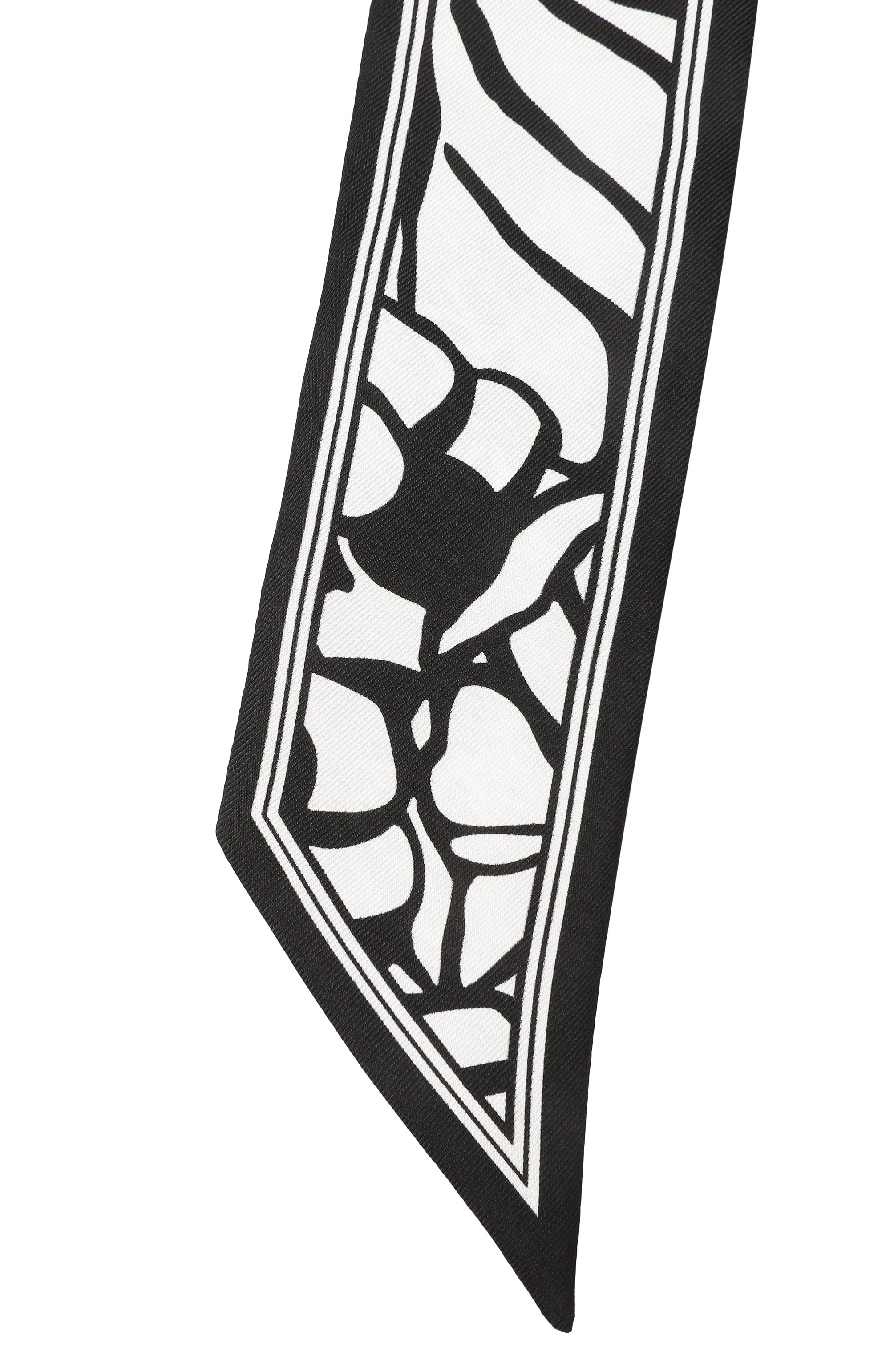 Шелковый шарф-твилли ELIE SAAB черно-белого цвета по цене 12850 руб., арт. SE5120ST756, фото 3 Шелковый шарф-твилли ELIE SAAB, арт. SE5120ST756, фото 3