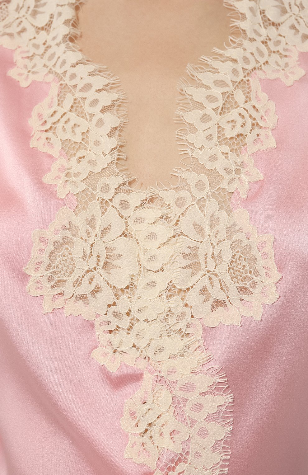 Шелковый халат MARJOLAINE светло-розового цвета по цене 60550 руб., арт. 4RUB2001, фото 5 Шелковый халат MARJOLAINE, арт. 4RUB2001, фото 5