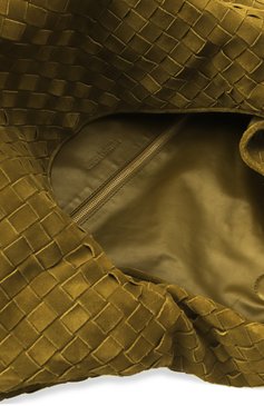 Женская сумка hop large BOTTEGA VENETA зеленого цвета, арт. 763970 V1QE3 | Фото 5 (Материал: Натуральная кожа, Натуральная замша; Материал сплава: Проставлено; Драгоценные камни: Проставлено; Размер: large)