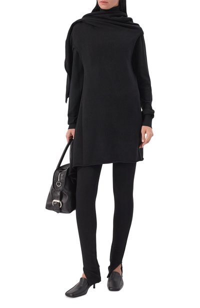 Шерстяной жилет ANN DEMEULEMEESTER черного цвета по цене 107500 руб., арт. B0010912/KN073, фото 2 Шерстяной жилет ANN DEMEULEMEESTER, арт. B0010912/KN073, фото 2