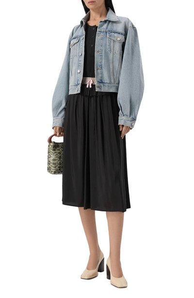 Хлопковая футболка DRIES VAN NOTEN черного цвета по цене 46350 руб., арт. 131111/4607, фото 2 Хлопковая футболка DRIES VAN NOTEN, арт. 131111/4607, фото 2