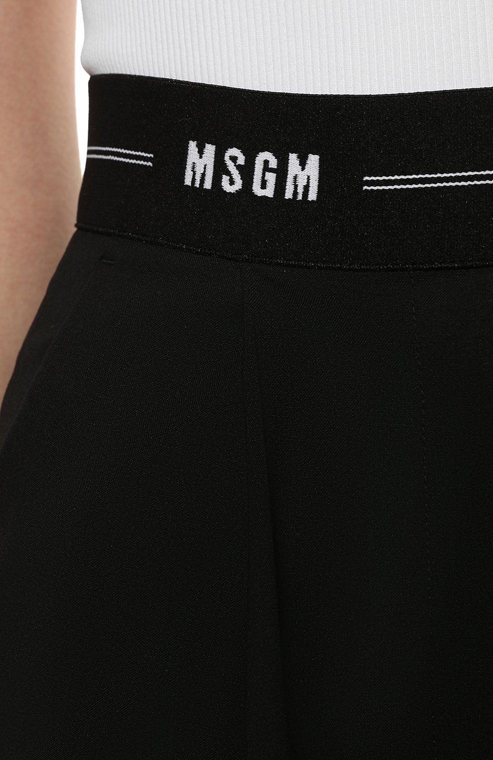 Шерстяные брюки MSGM черного цвета по цене 33600 руб., арт. 3241MDP16 227104, фото 5 Шерстяные брюки MSGM, арт. 3241MDP16 227104, фото 5
