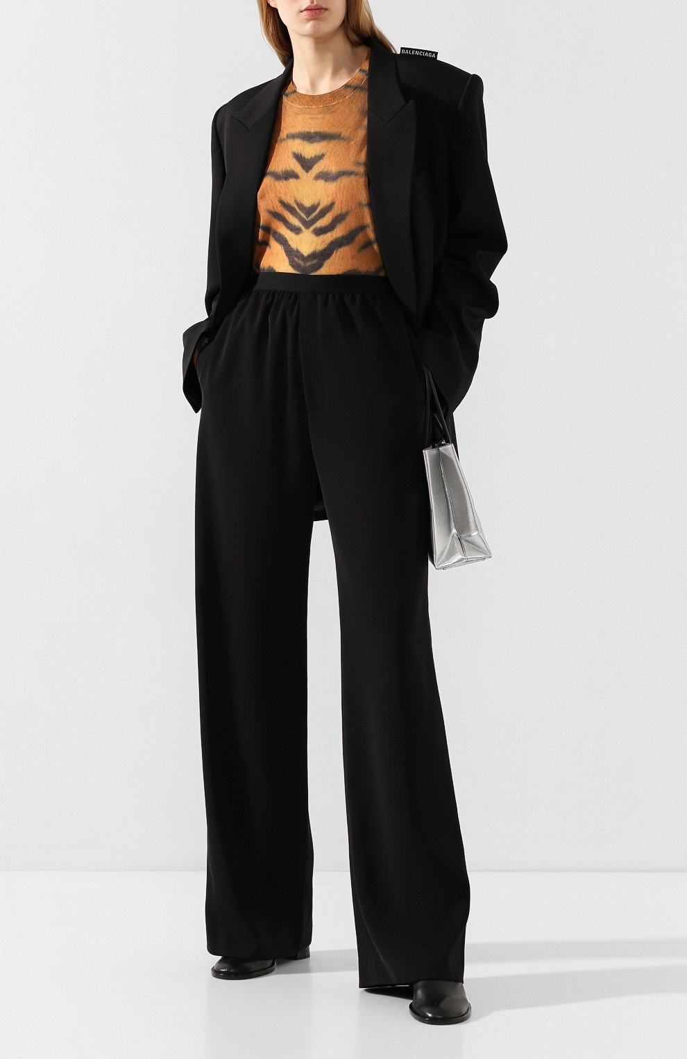 Брюки BALENCIAGA черного цвета по цене 54600 руб., арт. 583824/TB011, фото 2 Брюки BALENCIAGA, арт. 583824/TB011, фото 2