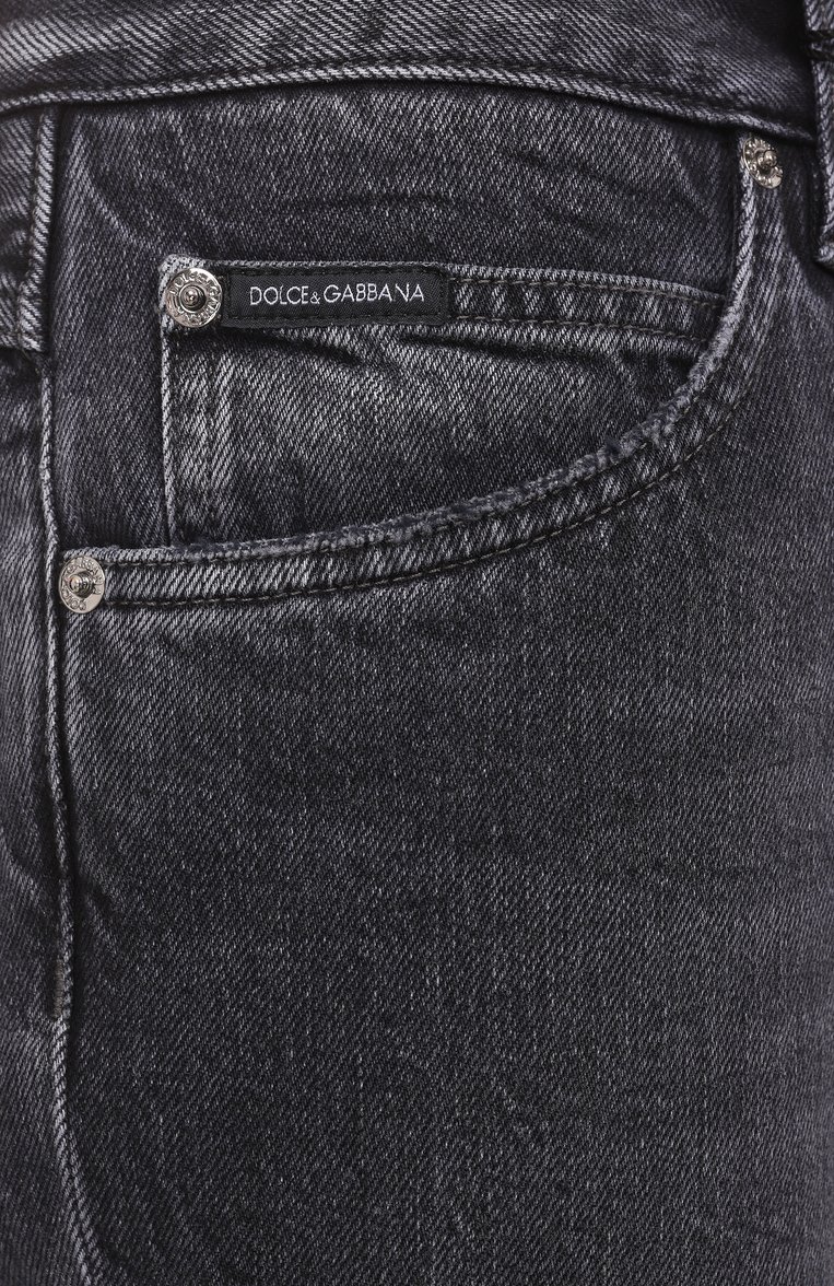 Мужские джинсы luxury 16/37 DOLCE & GABBANA темно-серого цвета, арт. GYQFCZ/G8NB1 | Фото 6 (Длина (брюки, джинсы): Стандартные; Автоматизация состава: Проставлено; Автоматизация ТО: Проставлено; Материал внешний: Деним, Хлопок; Кросс-КТ: Деним; Силуэт М (брюки): Прямые; Стили: Повседневный; Детали: Делаве)