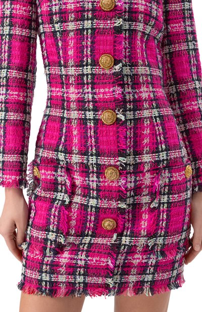 Твидовое платье BALMAIN розового цвета по цене 342000 руб., арт. GF1R9394/CG42, фото 4 Твидовое платье BALMAIN, арт. GF1R9394/CG42, фото 4