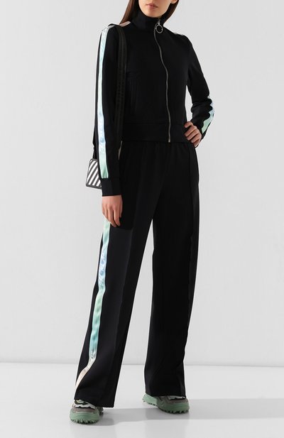 Брюки с лампасами OFF-WHITE черного цвета по цене 92150 руб., арт. 0WCH005E19E620771000, фото 2 Брюки с лампасами OFF-WHITE, арт. 0WCH005E19E620771000, фото 2