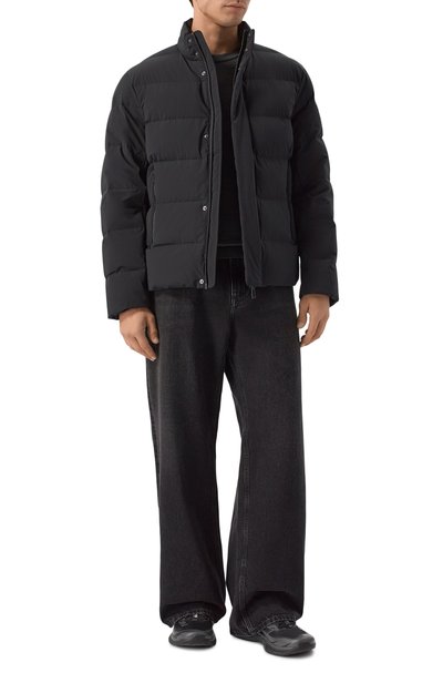 Пуховик EMPORIO ARMANI черного цвета по цене 57900 руб., арт. EM004948/AF18499, фото 2 Пуховик EMPORIO ARMANI, арт. EM004948/AF18499, фото 2