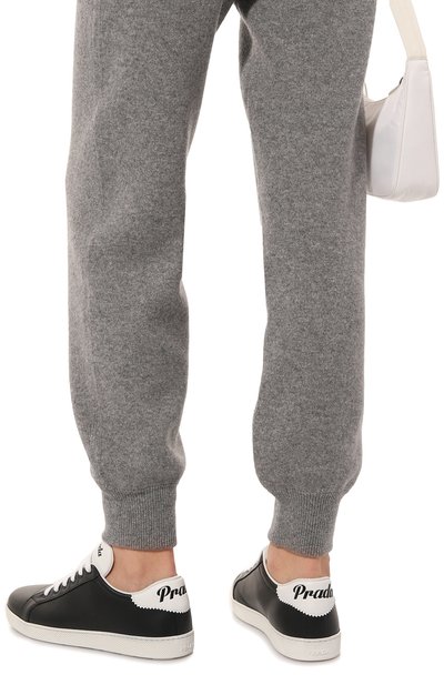 Кожаные кеды PRADA черного цвета по цене 65000 руб., арт. 1E565L-QSZ-F0967-005, фото 3 Кожаные кеды PRADA, арт. 1E565L-QSZ-F0967-005, фото 3