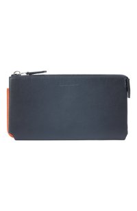 Темно-синий