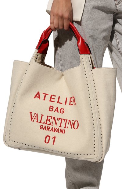 Сумка-шопер atelier medium VALENTINO бежевого цвета по цене 276000 руб., арт. UW0B0H85/NIZ, фото 3 Сумка-шопер atelier medium VALENTINO, арт. UW0B0H85/NIZ, фото 3