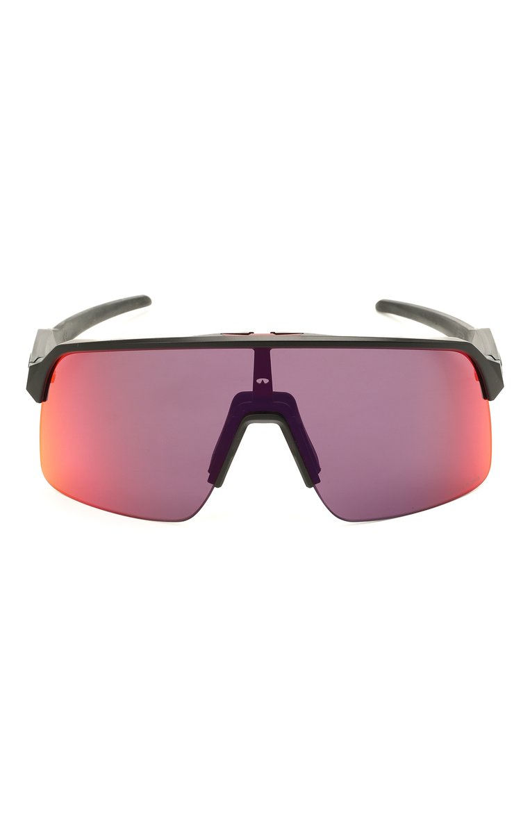 Женские солнцезащитные очки OAKLEY бордового цвета, арт. 9463-946301 | Фото 4 (Тип очков: С/з; Региональные ограничения белый список (Axapta Mercury): RU, Не проставлено; Кросс-КТ: С/з-унисекс; Нос: Не проставлено; Материал: Пластик; Оптика Гендер: оптика-унисекс; Очки форма: Маска)