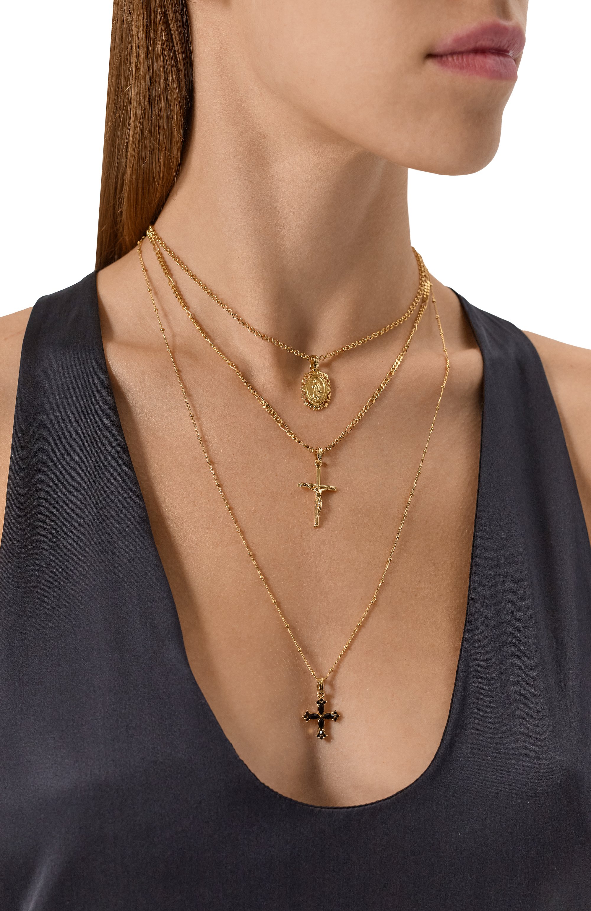 Колье DOLCE & GABBANA золотого цвета по цене 99650 руб., арт. WNQ4S4/W1111, фото 2 Колье DOLCE & GABBANA, арт. WNQ4S4/W1111, фото 2