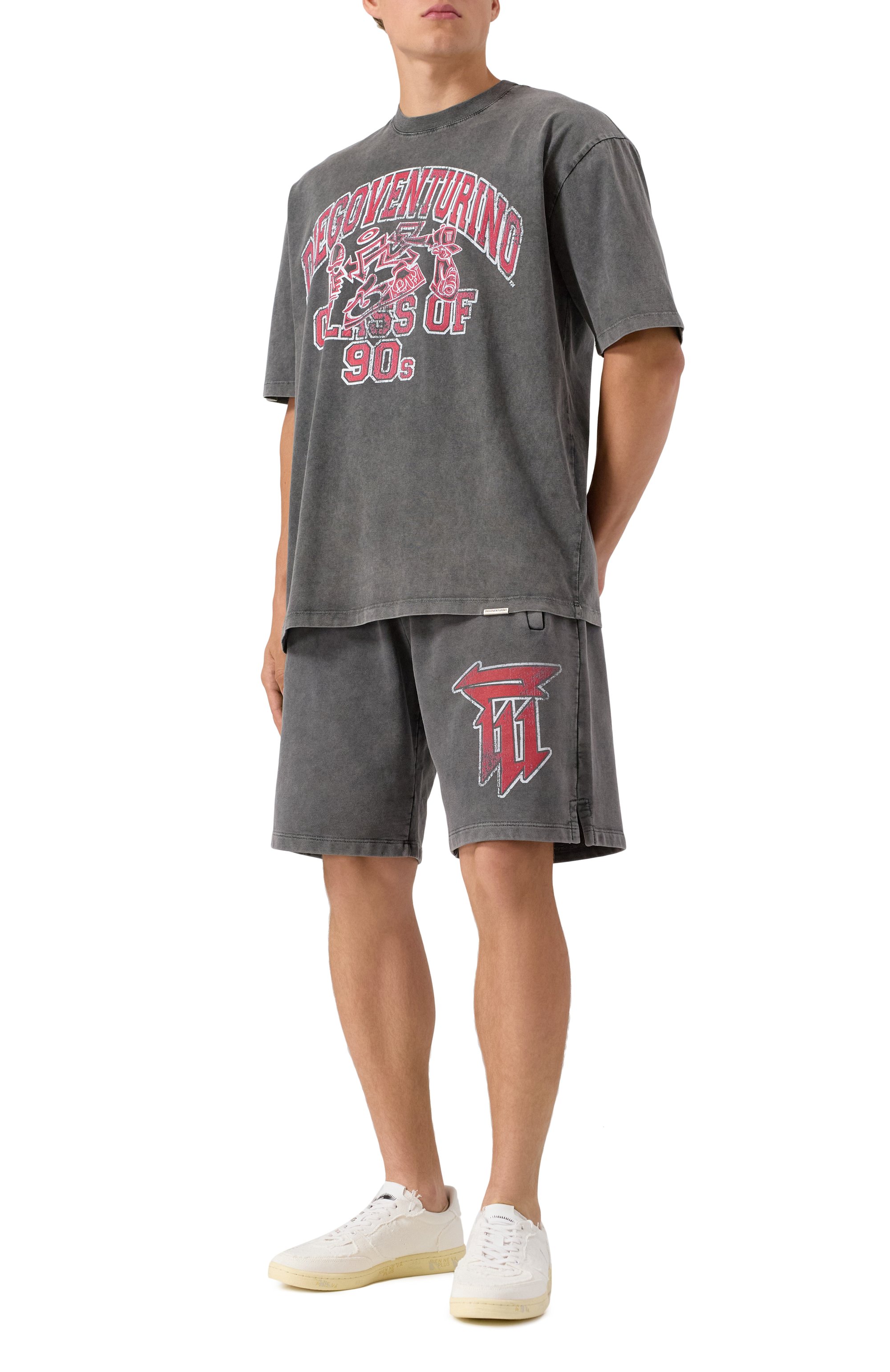 Хлопковые шорты DIEGO VENTURINO темно-серого цвета по цене 33950 руб., арт. DVSRTDVC90, фото 2 Хлопковые шорты DIEGO VENTURINO, арт. DVSRTDVC90, фото 2